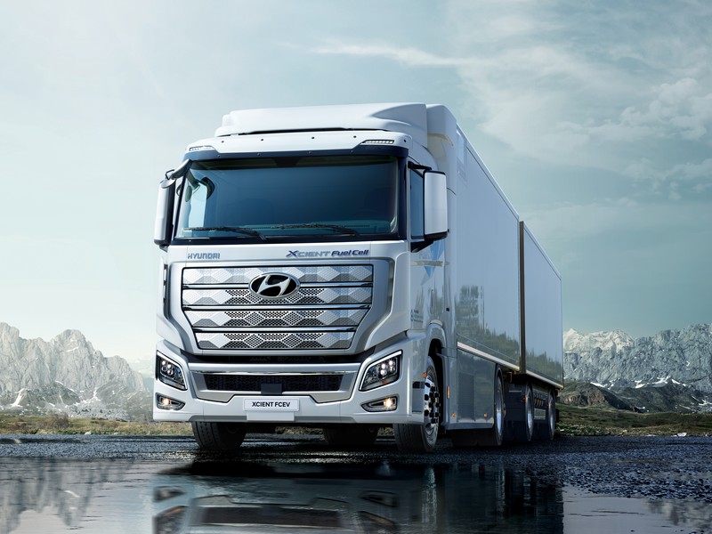 Hyundai dodal první vodíkové náklaďáky XCient 
